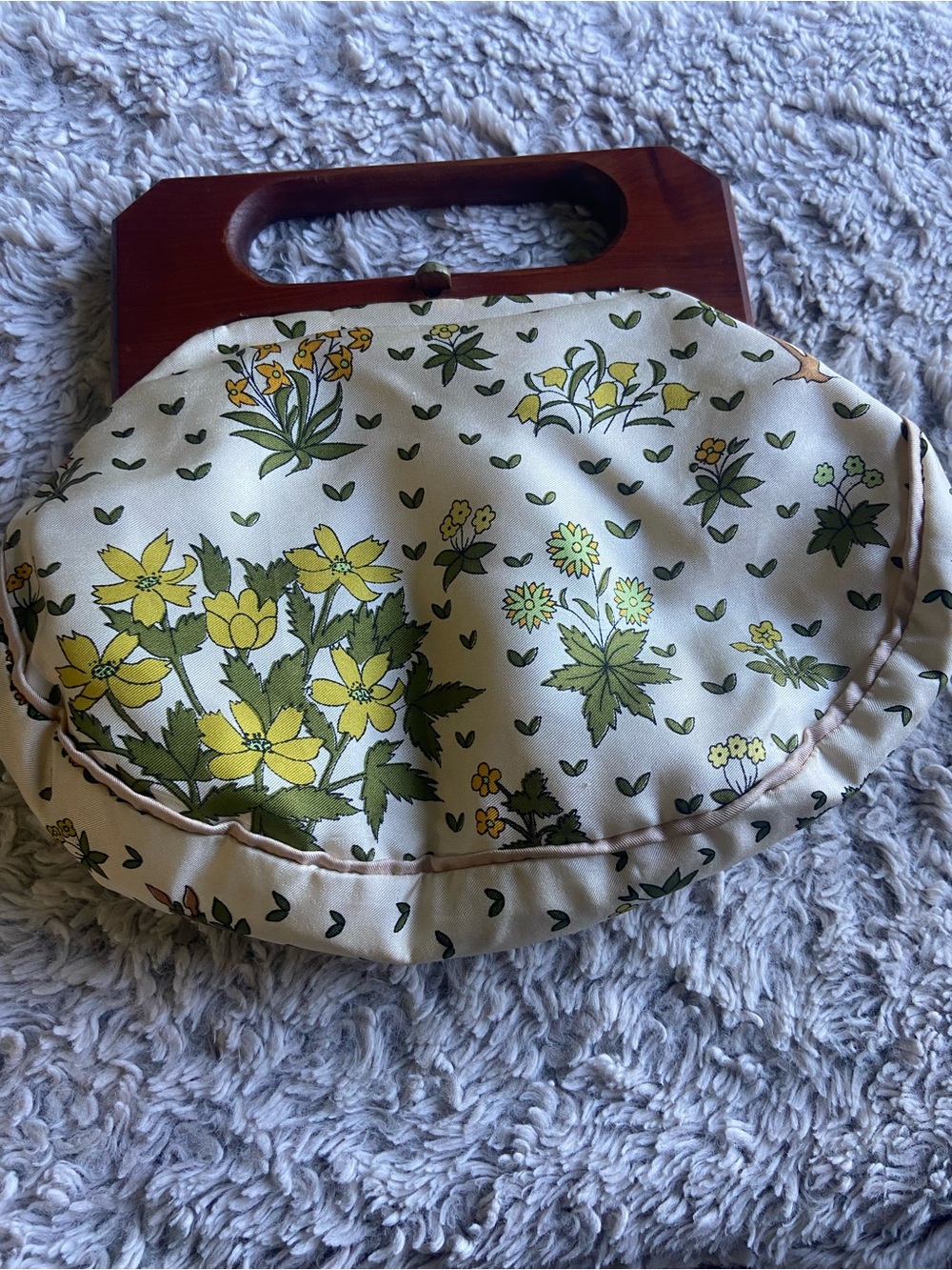 Vintage Floral Yellow Garden Print Wood-Handle Clutch